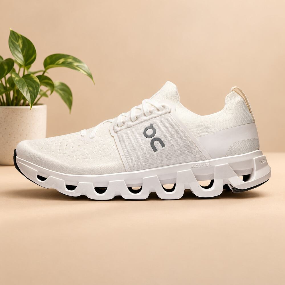 USED On Cloudswift 4 Women's Running Shoes White Size 9